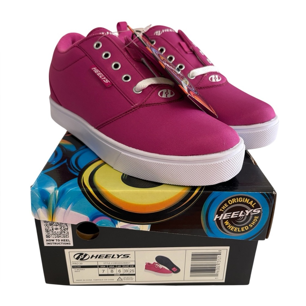Heelys Pro 20 pink skate shoes with wheels